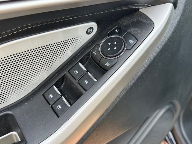 Used 2023 Ford Explorer Limited w/ Limited Technology Package image 11