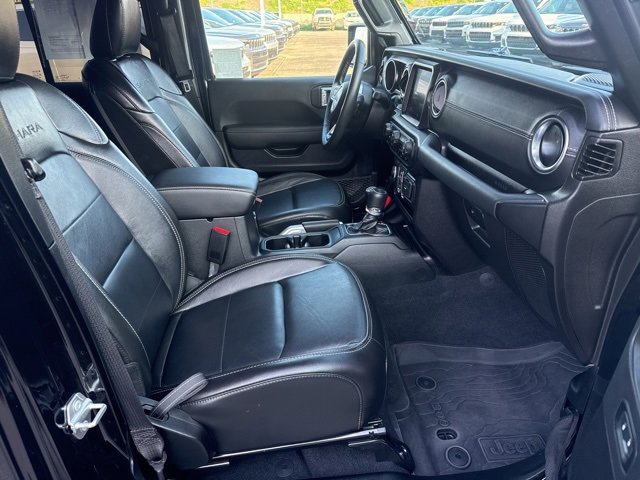 Certified 2022 Jeep Wrangler Unlimited Sahara w/ Cold Weather Group image 33