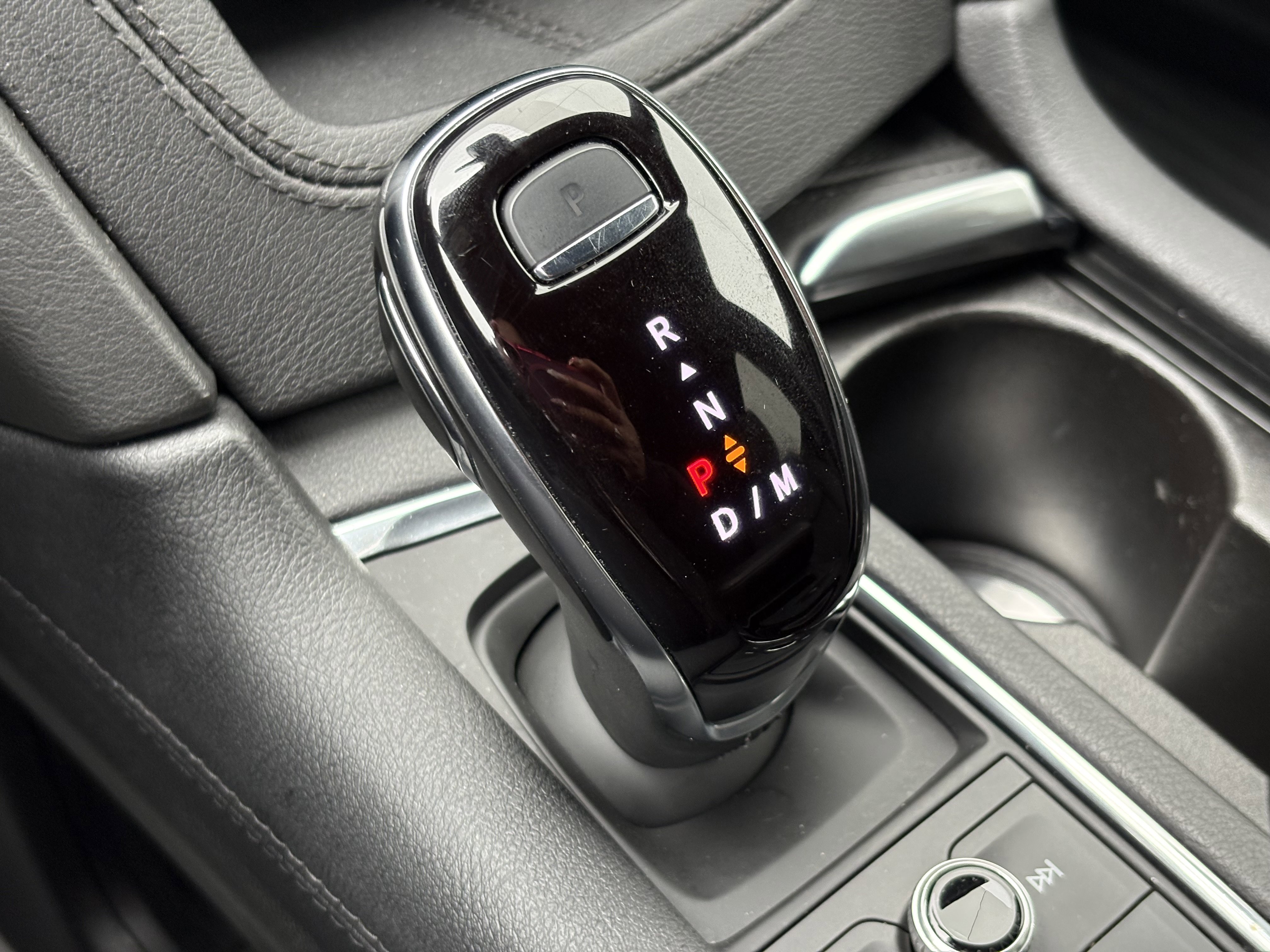 Used 2024 Cadillac XT6 Luxury w/ LPO, Floor Liner Package image 27