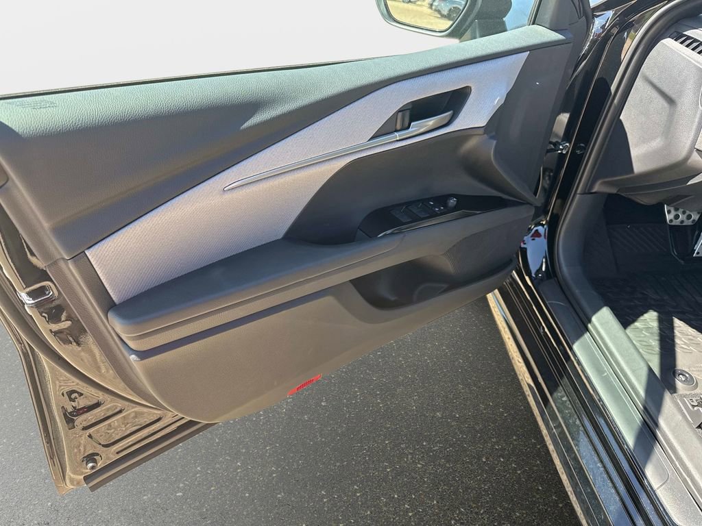 New 2026 Toyota Camry SE image 17