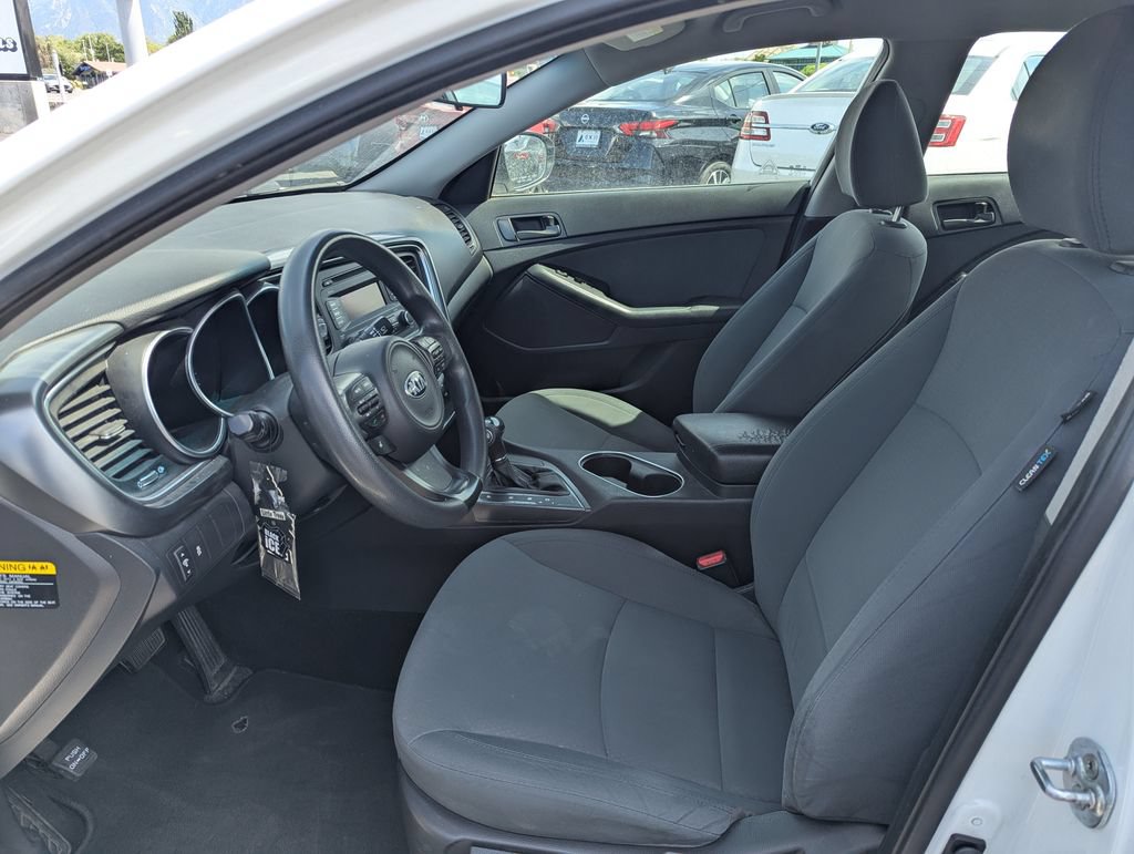Used 2015 Kia Optima LX FWD image 13
