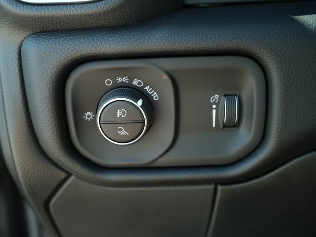 New 2026 RAM 2500 Big Horn AWD/4WD image 31