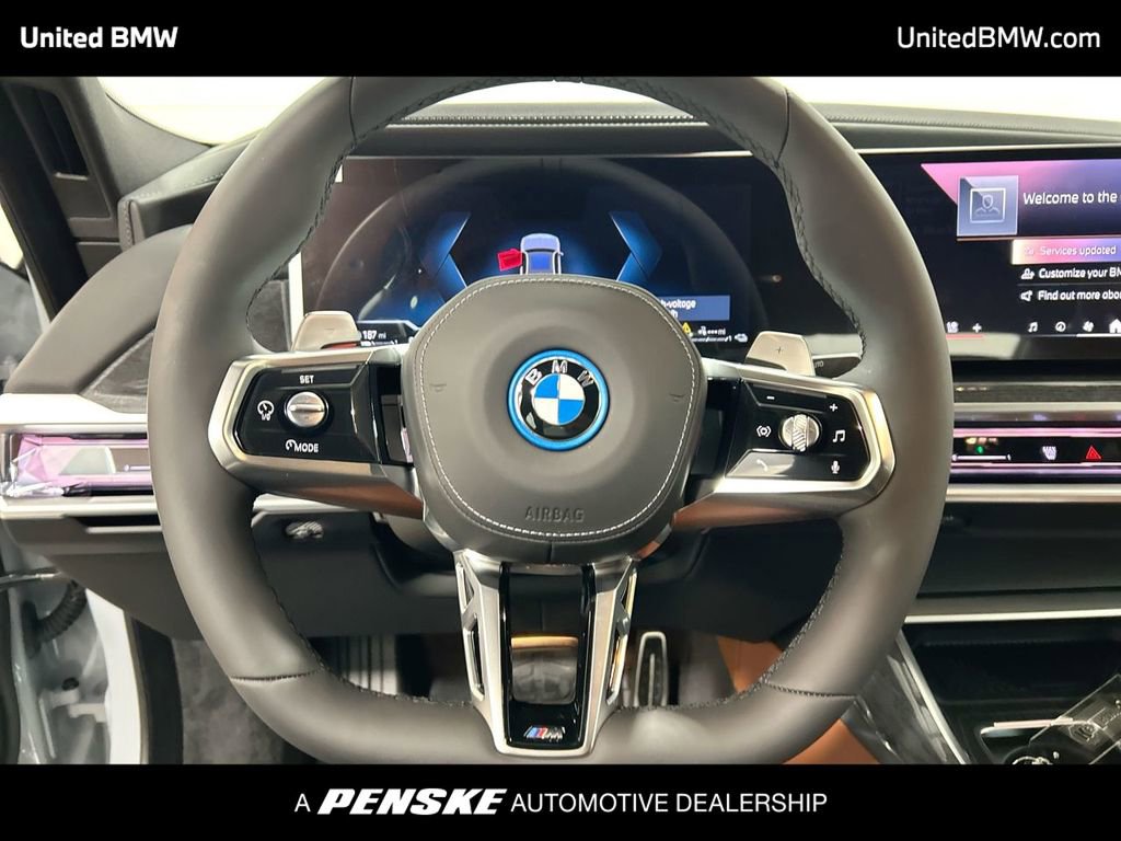 New 2026 BMW 750e xDrive w/ Premium Package AWD/4WD image 14
