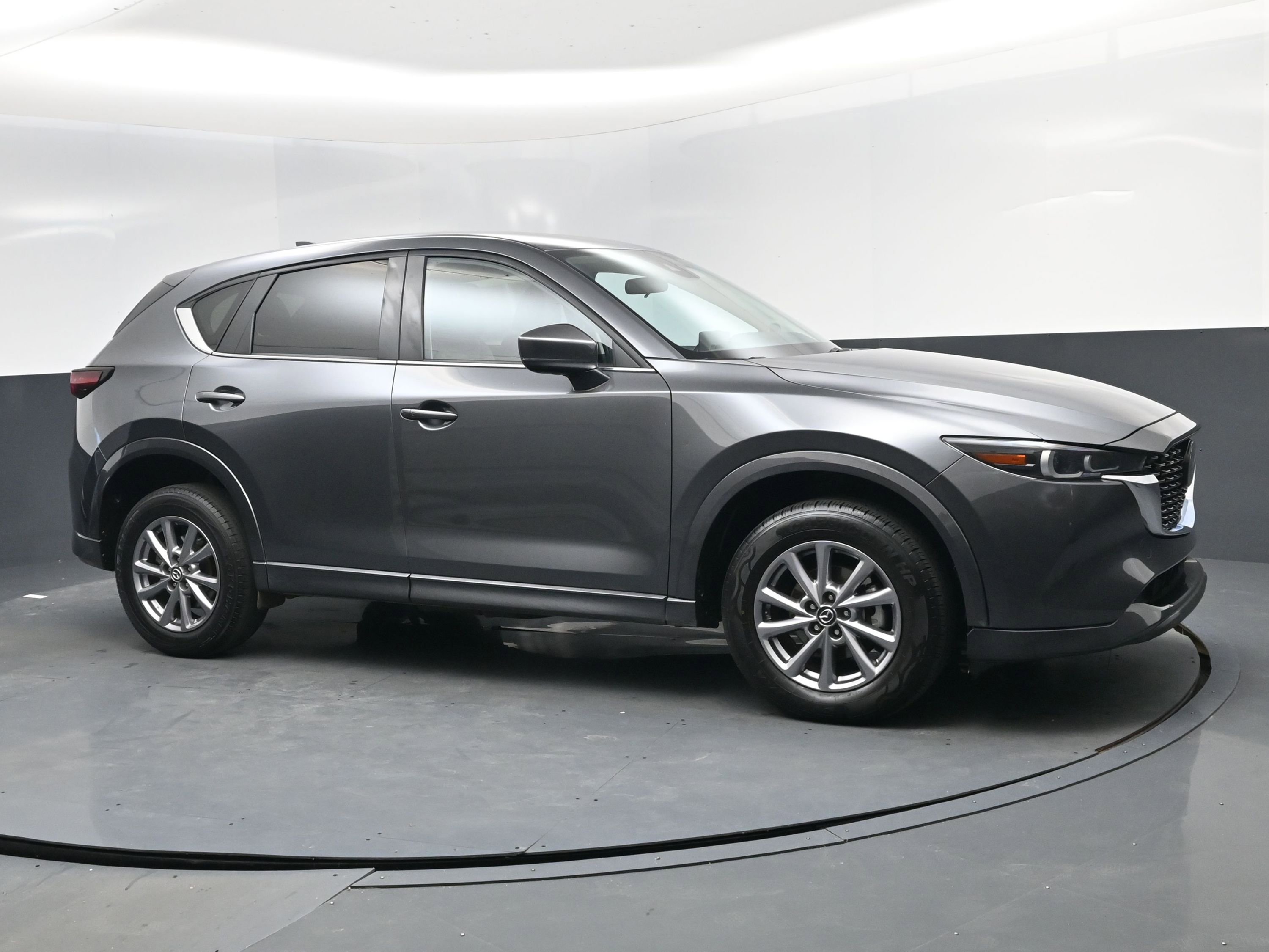 Used 2024 MAZDA CX-5 AWD 2.5 S w/ Select Package image 2