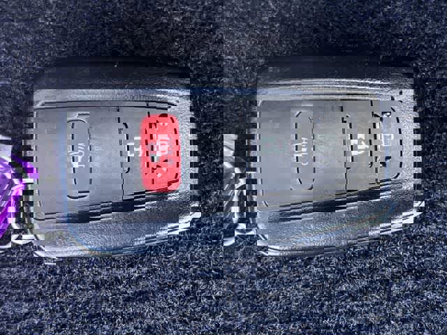 Used 2023 Toyota Highlander L FWD image 21