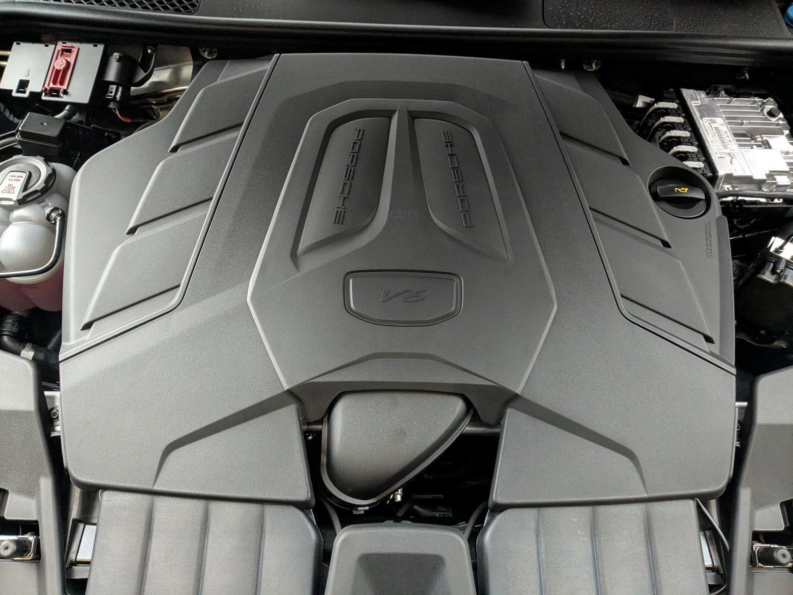 New 2026 Porsche Cayenne image 28