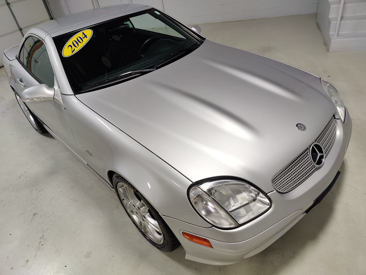 Used 2004 Mercedes-Benz SLK 320 image 2