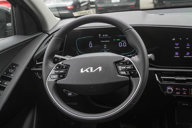New 2026 Kia Niro EX FWD image 8
