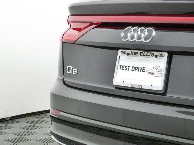 Used 2023 Audi Q8 Premium w/ Convenience Package AWD/4WD image 37