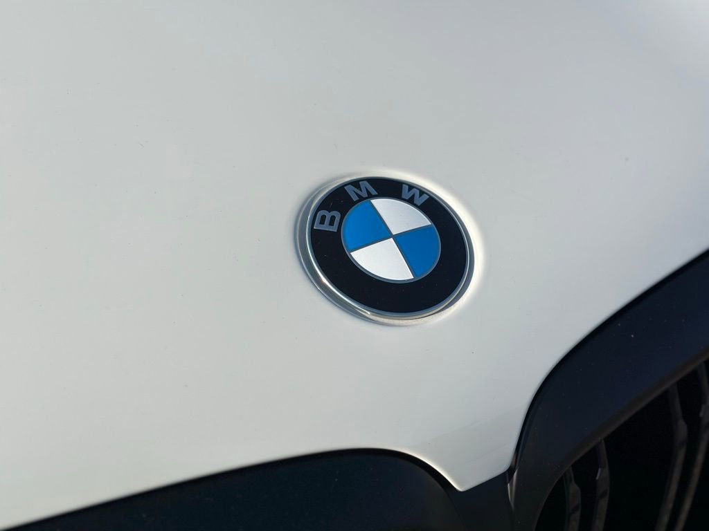 New 2026 BMW X5 M60i w/ Executive Package image 11