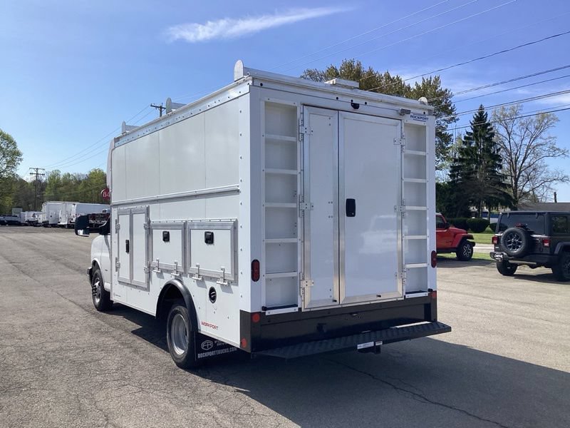 New 2026 Chevrolet Express 3500 w/ Power Convenience Package RWD image 5