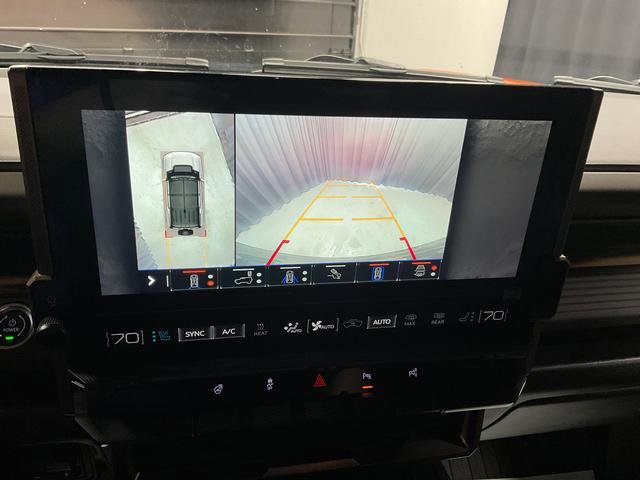 Used 2024 GMC Hummer EV 2X AWD/4WD image 26