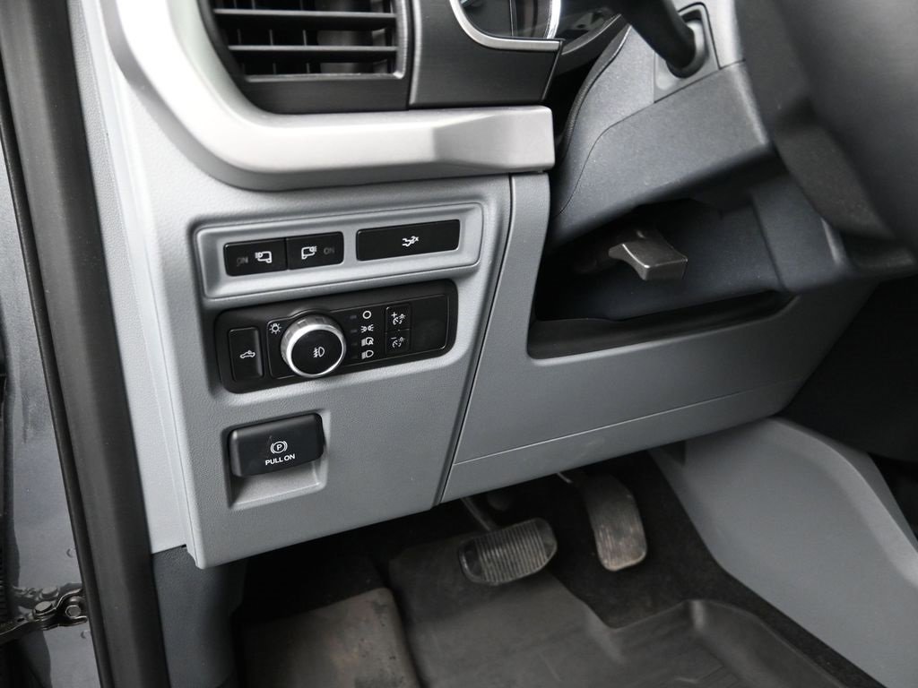 Used 2023 Ford F150 XLT w/ Equipment Group 302A High image 13