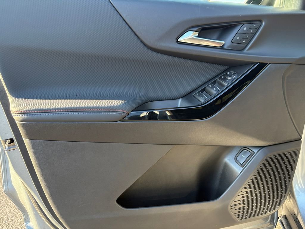 New 2026 Chevrolet Equinox RS w/ Convenience Package III image 13