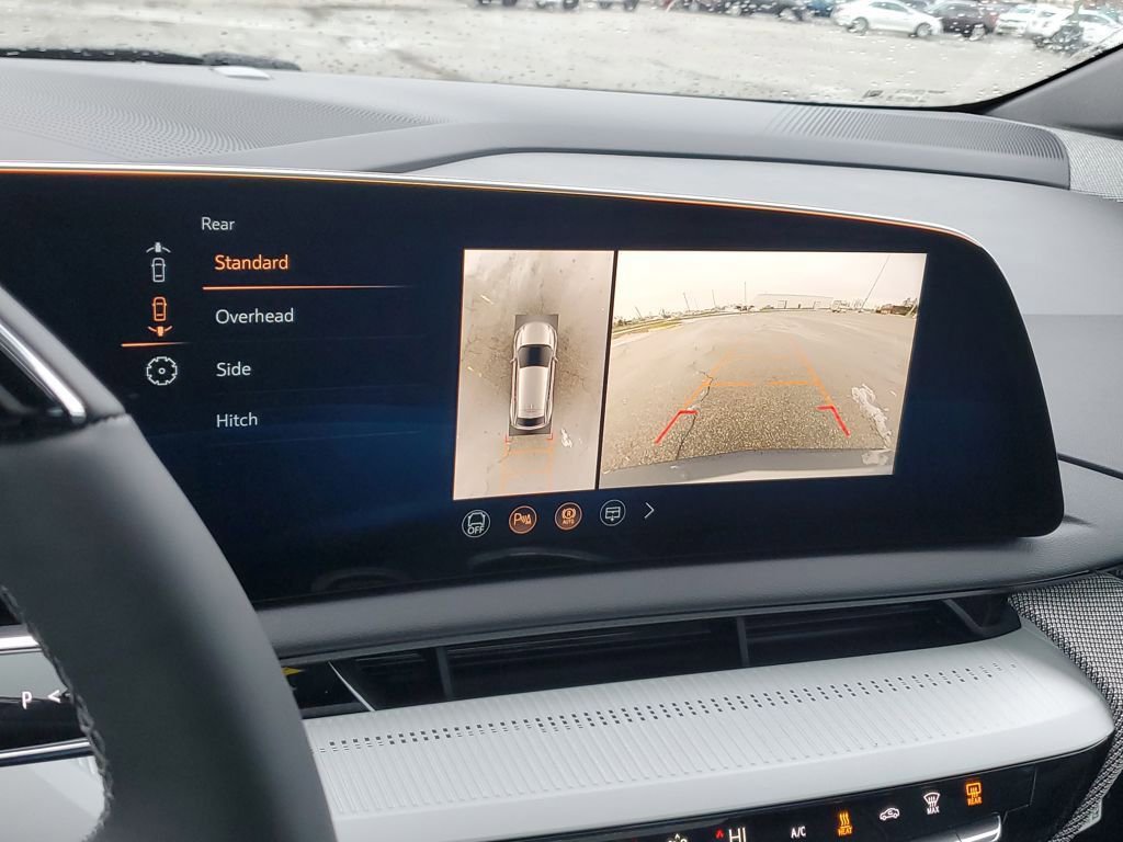 New 2026 Cadillac Optiq Luxury 1 image 16