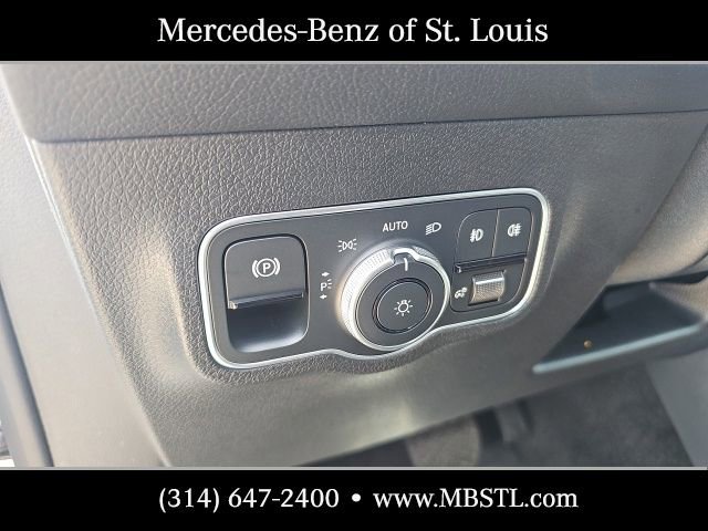 New 2026 Mercedes-Benz GLB 250 4MATIC image 17