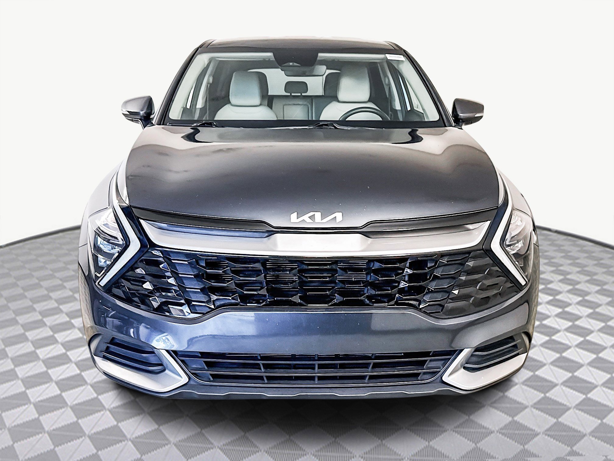 Used 2023 Kia Sportage EX image 2