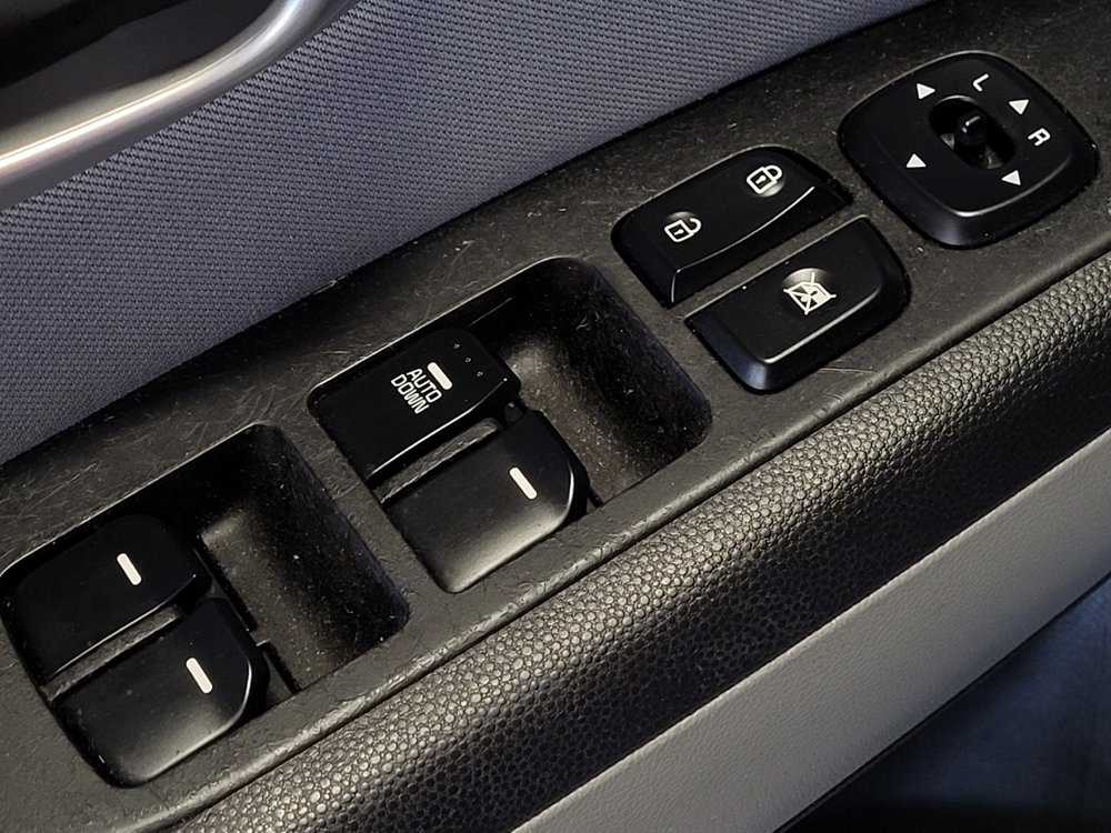 Used 2015 Kia Soul FWD image 27