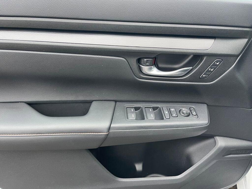 Used 2024 Honda CR-V Sport-L image 6