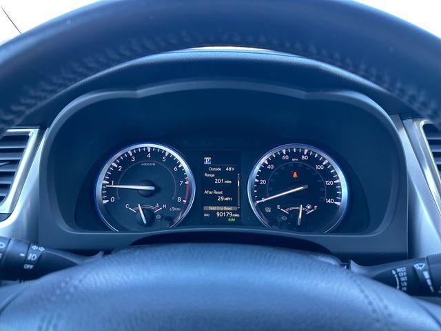 Used 2017 Toyota Highlander XLE image 27