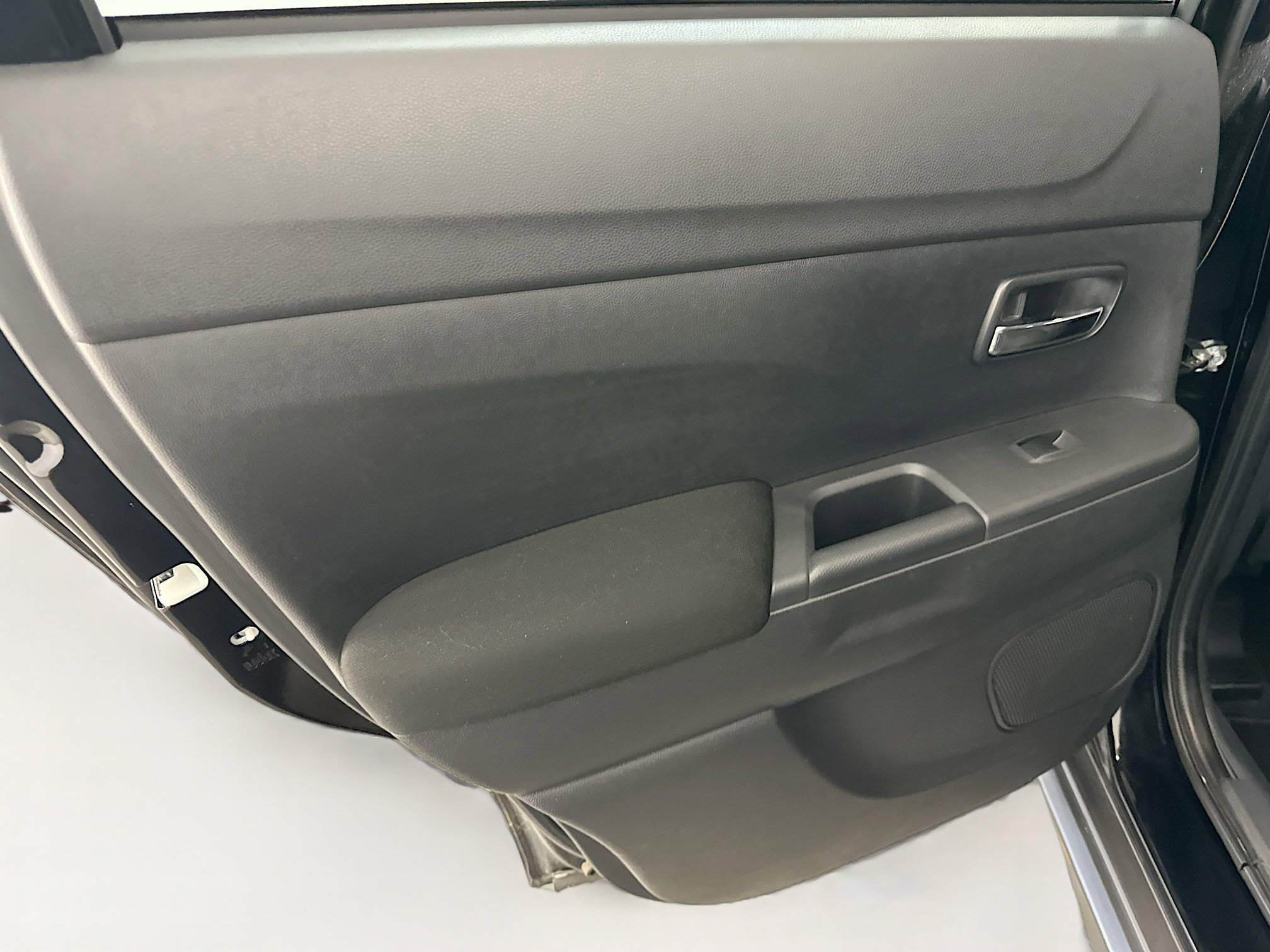 Used 2025 Mitsubishi Outlander Sport ES image 26