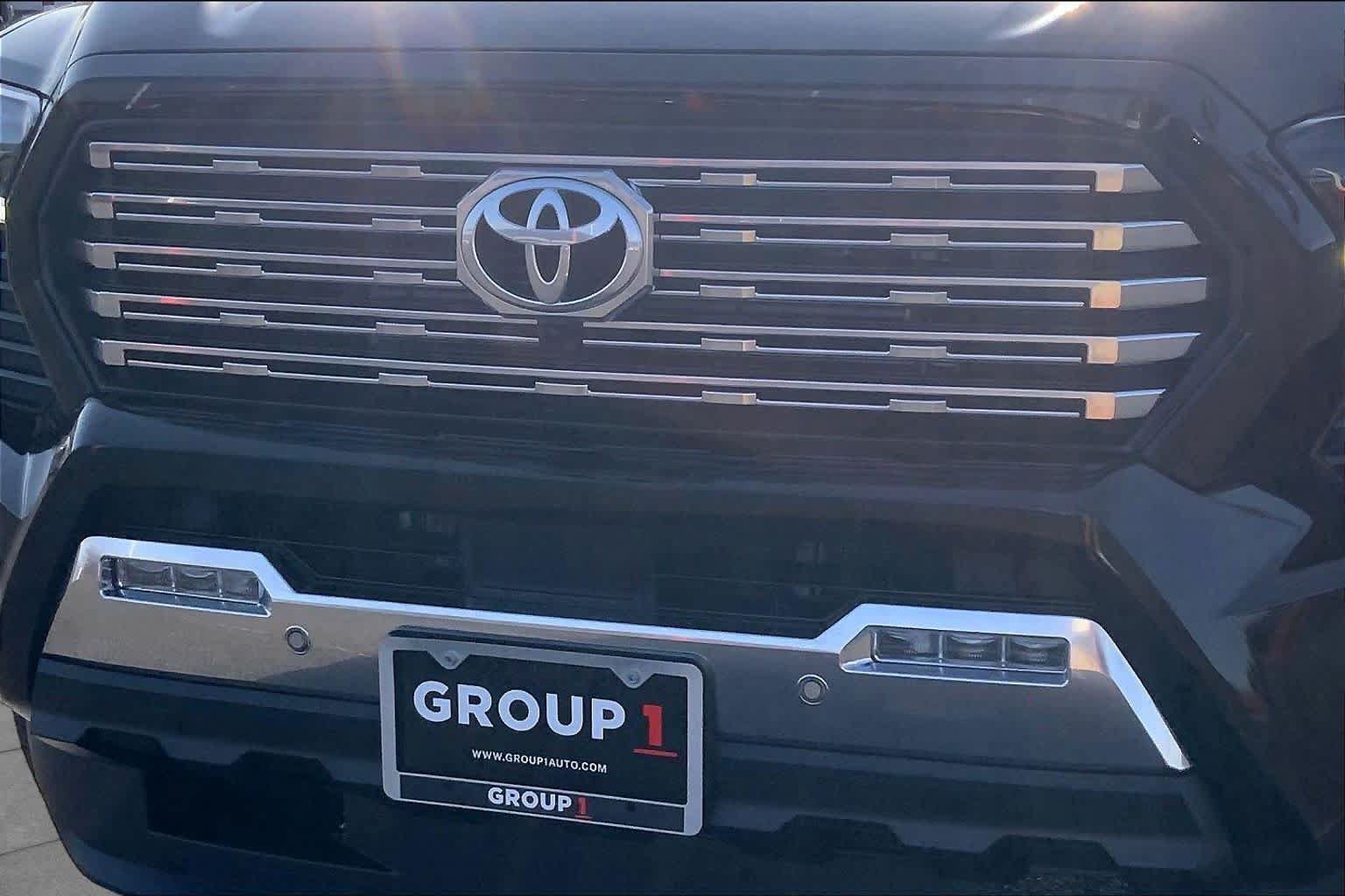 Used 2026 Toyota Tacoma Limited AWD/4WD image 30