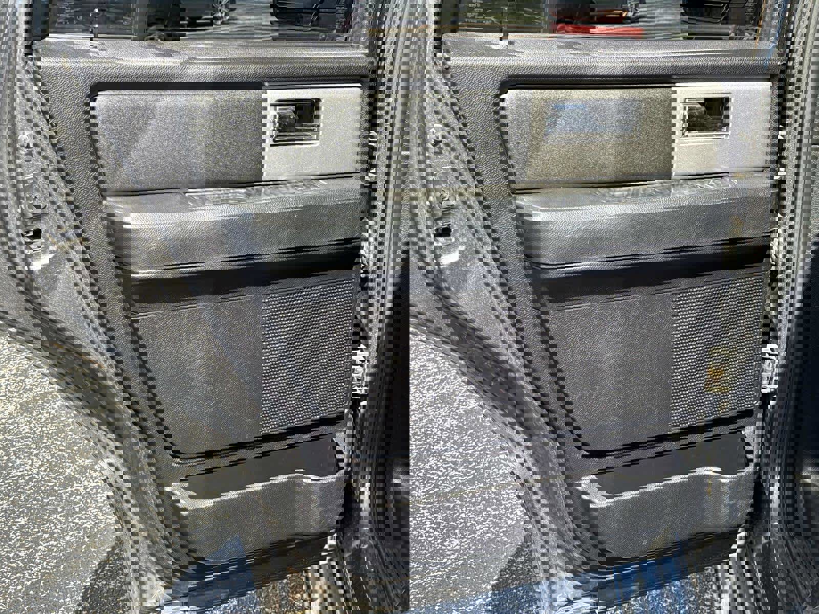 Used 2016 Ford Expedition Limited image 13