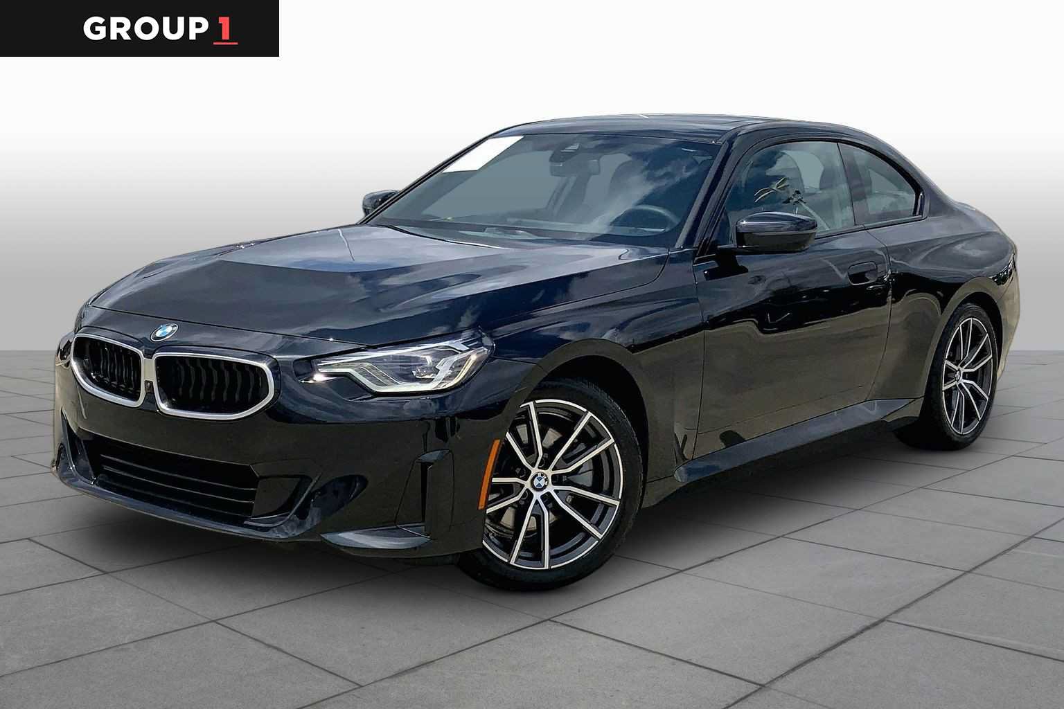 Used 2025 BMW 230i Coupe RWD video 1