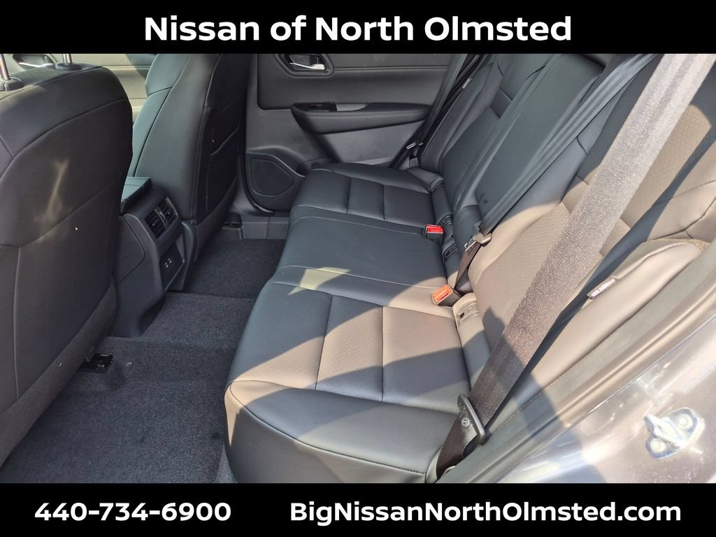 New 2026 Nissan Rogue Dark Armor AWD/4WD image 18
