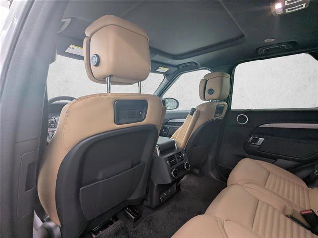 New 2025 Land Rover Discovery Dynamic SE AWD/4WD image 20