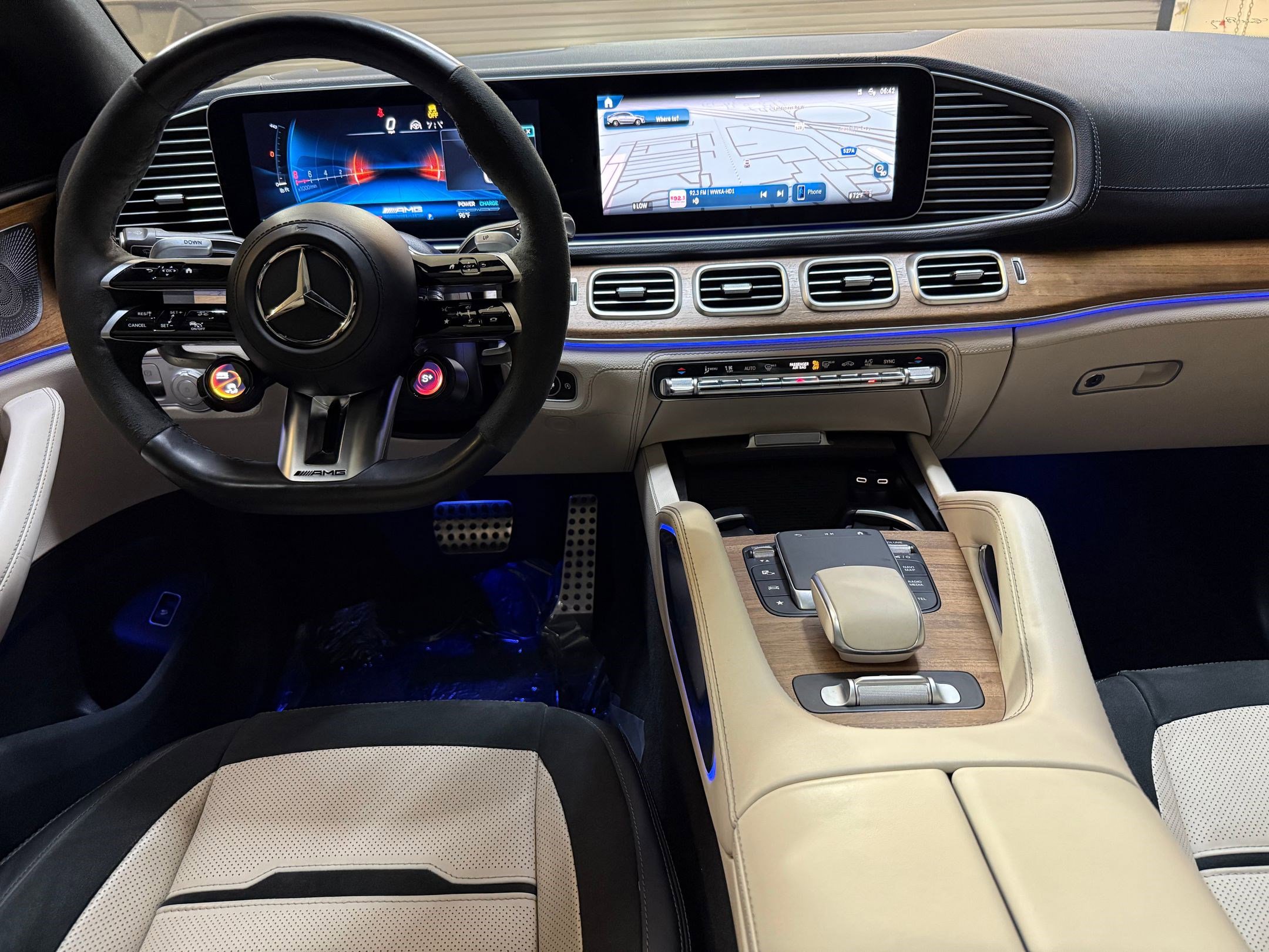 Used 2024 Mercedes-Benz GLE 53 AMG 4MATIC Coupe image 4