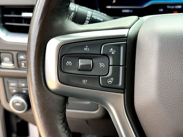 Used 2022 Chevrolet Suburban Z71 w/ Luxury Package image 13