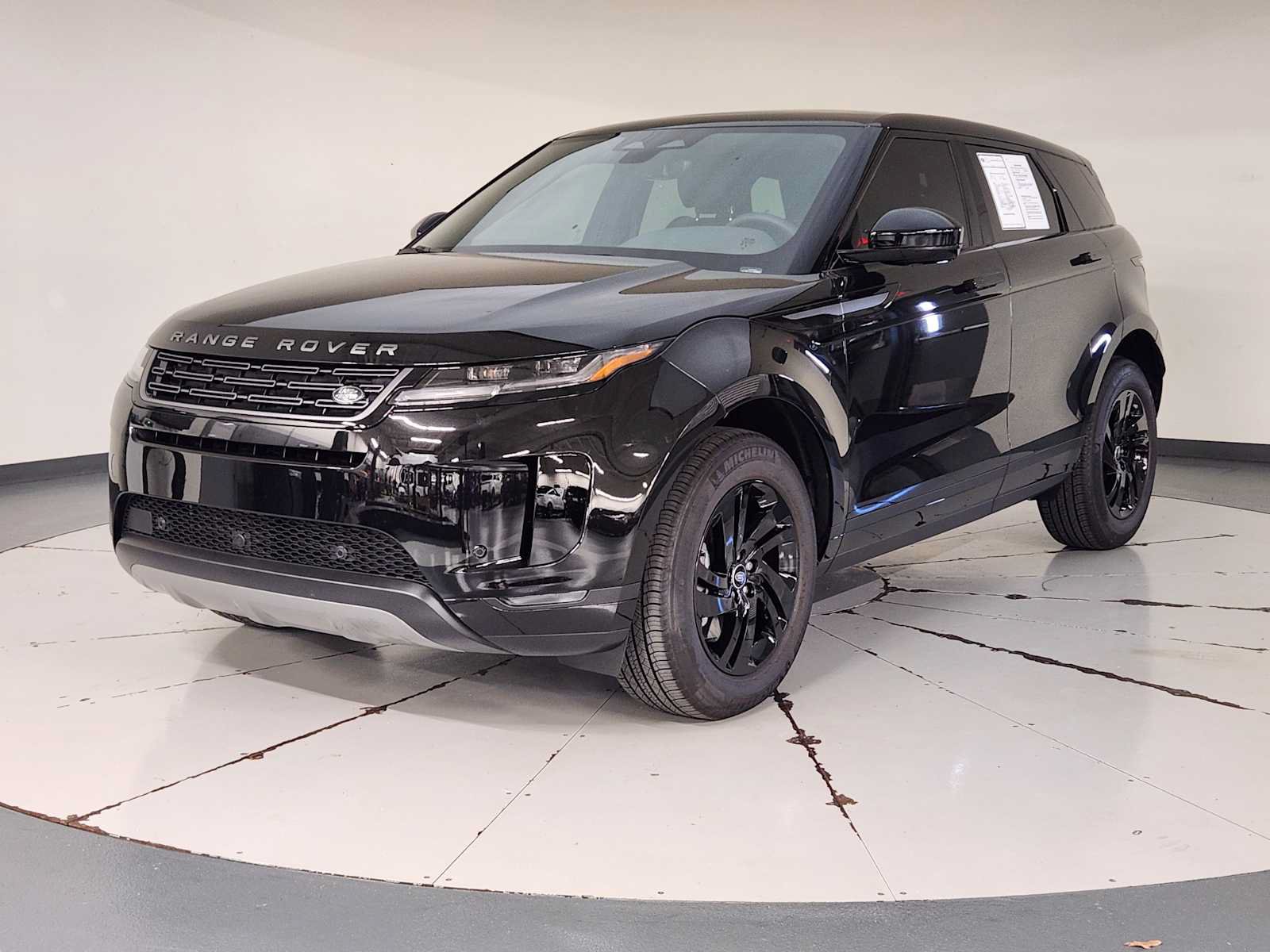 Used 2026 Land Rover Range Rover Evoque S AWD/4WD image 1