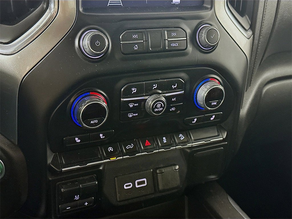 Used 2021 Chevrolet Silverado 1500 RST image 18