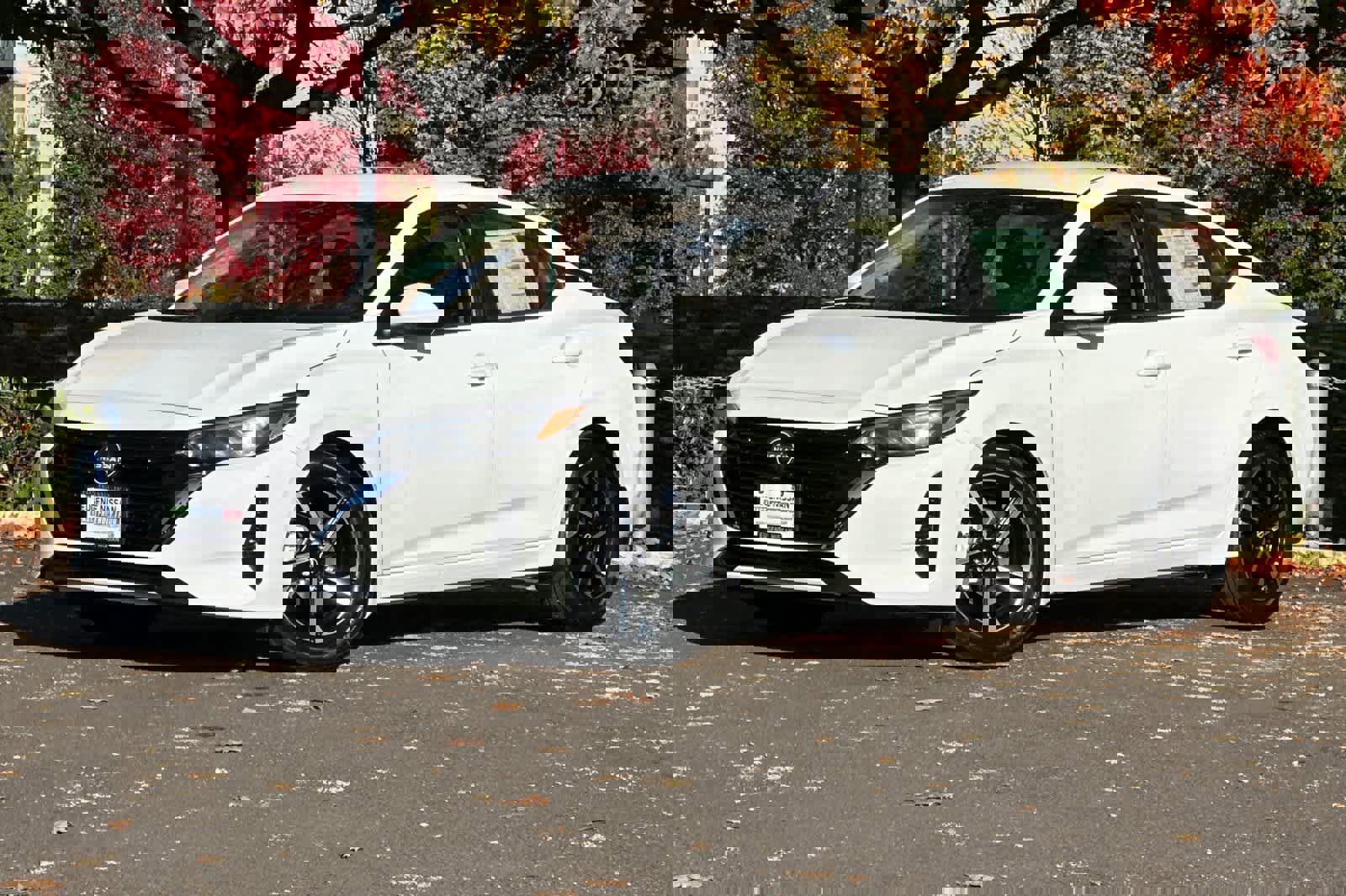 New 2025 Nissan Sentra SV image 1