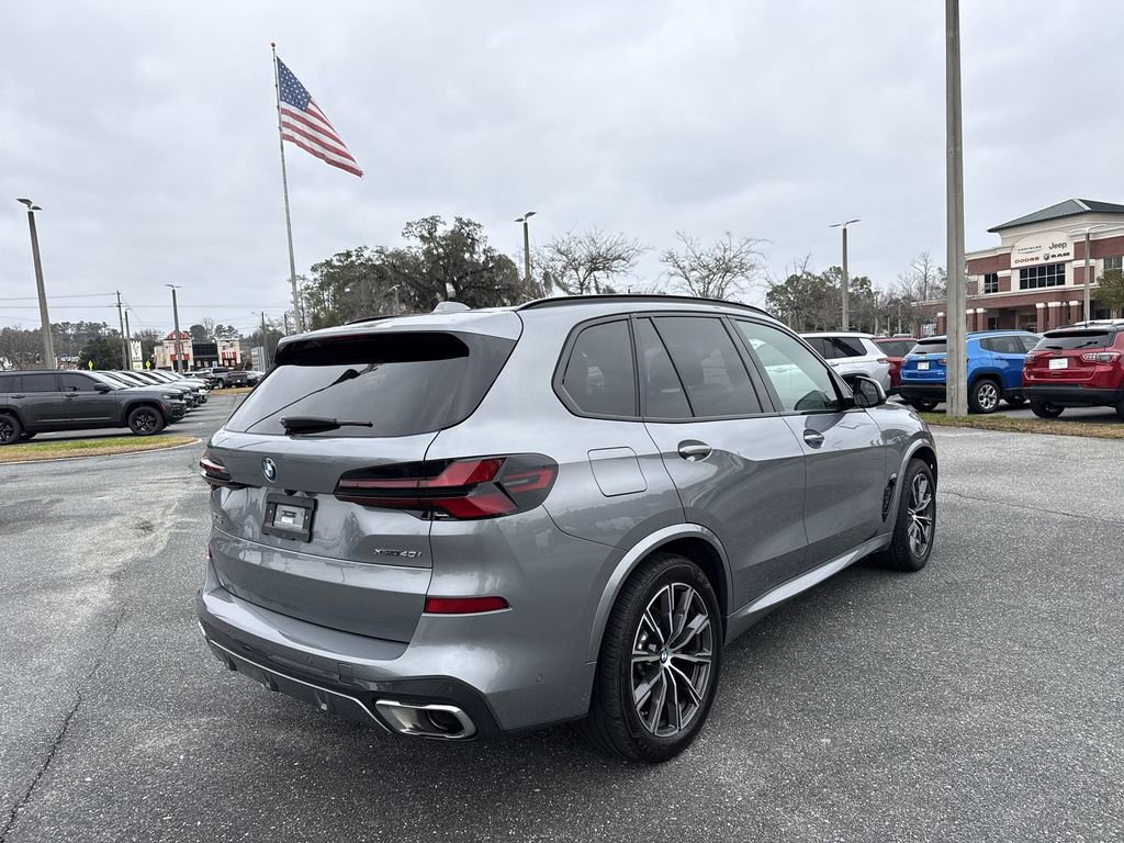 Used 2025 BMW X5 xDrive40i image 3