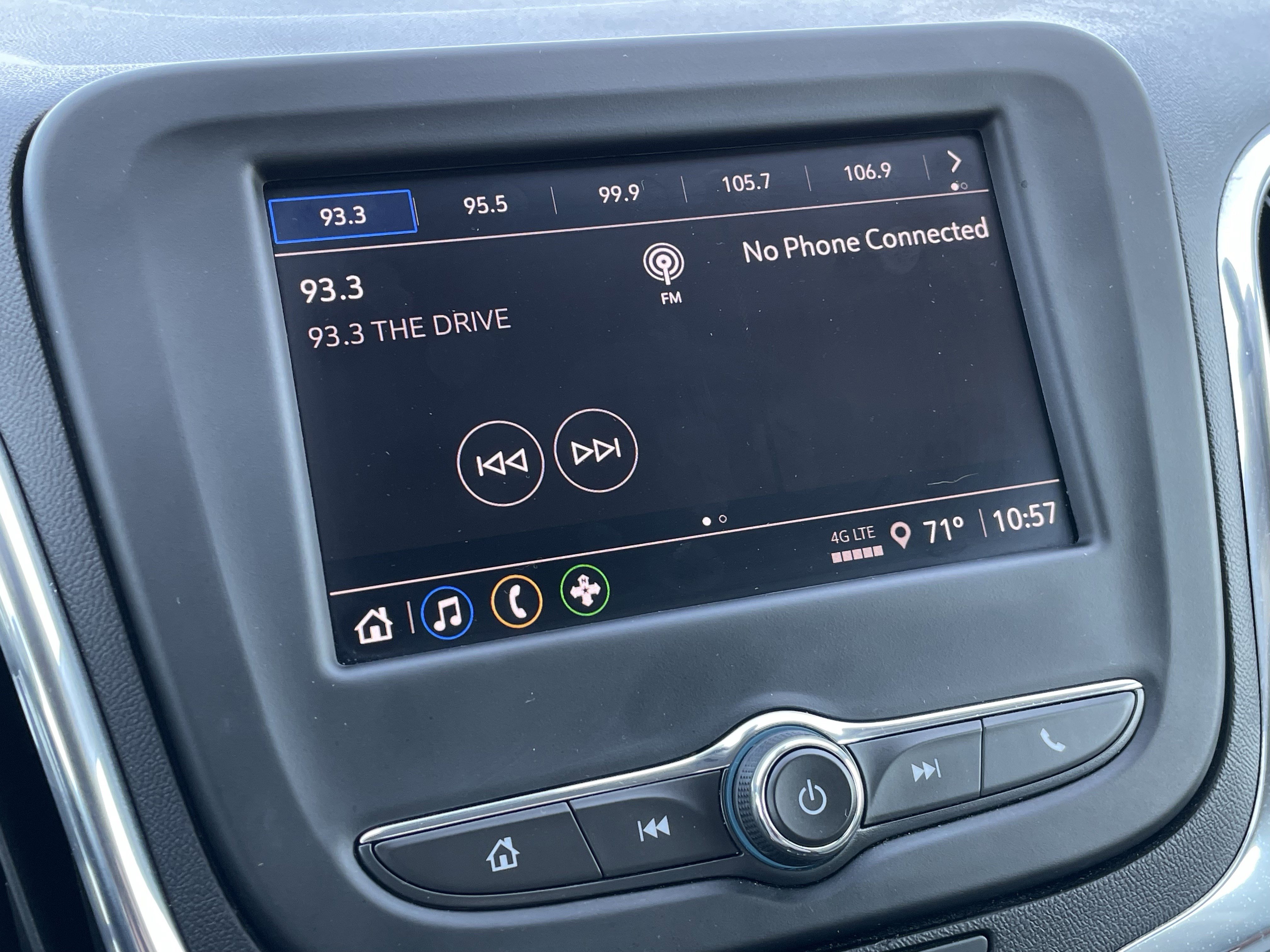 Used 2023 Chevrolet Equinox LT image 27