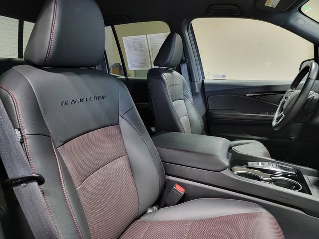 Certified 2024 Honda Ridgeline Black Edition image 16