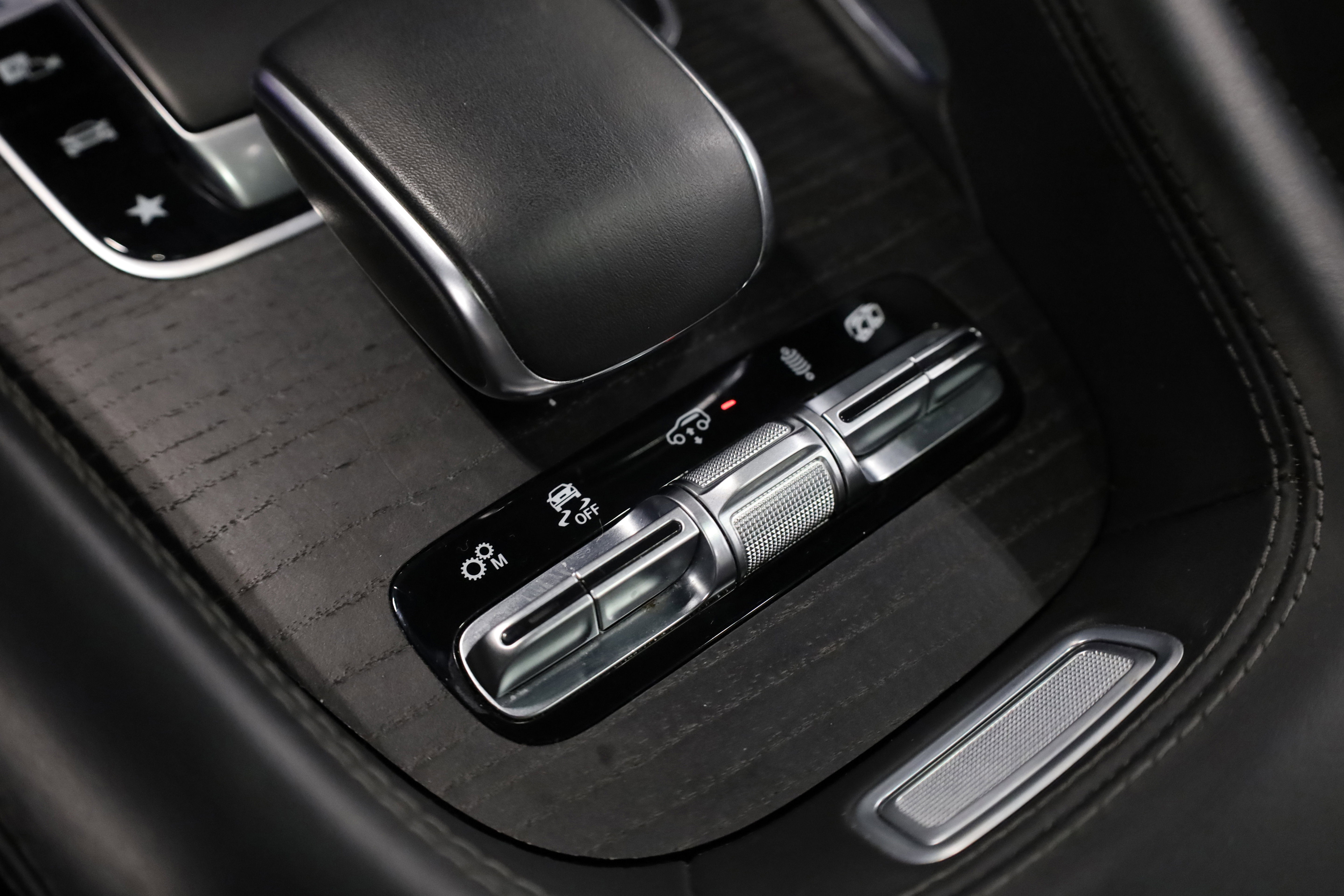 Used 2021 Mercedes-Benz GLE 63 AMG S image 32