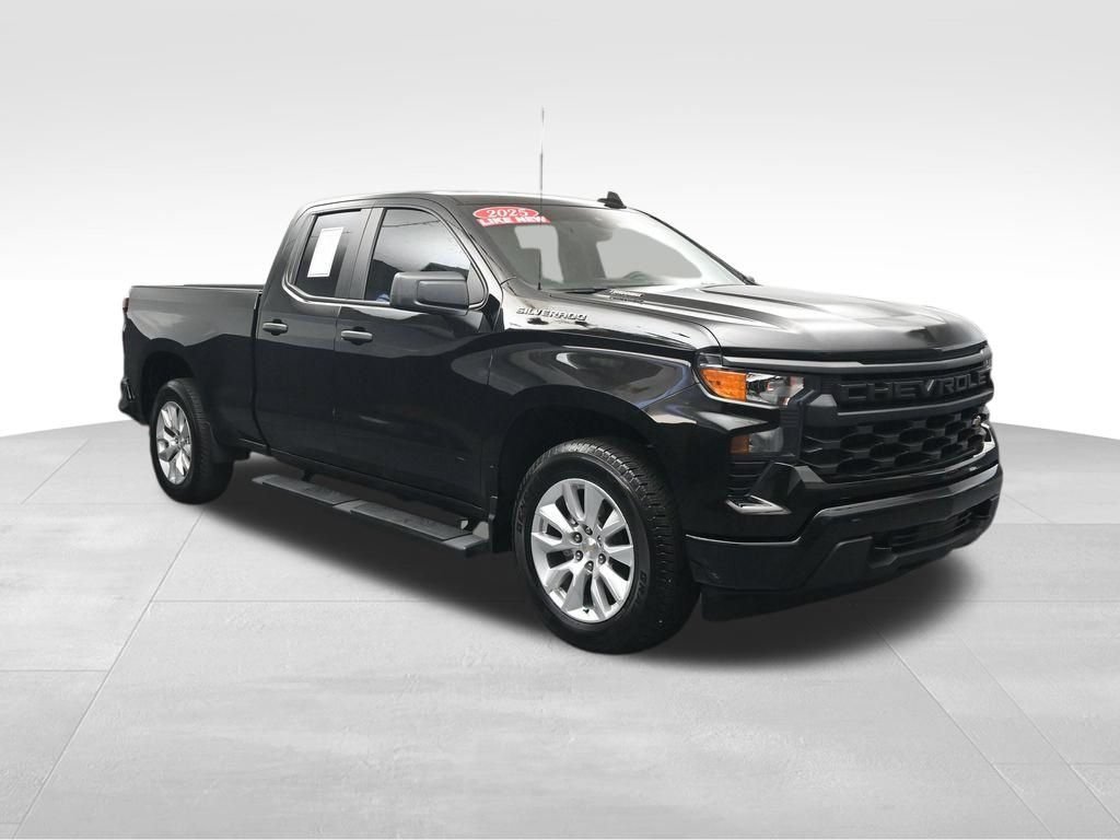 Used 2025 Chevrolet Silverado 1500 Custom RWD image 7