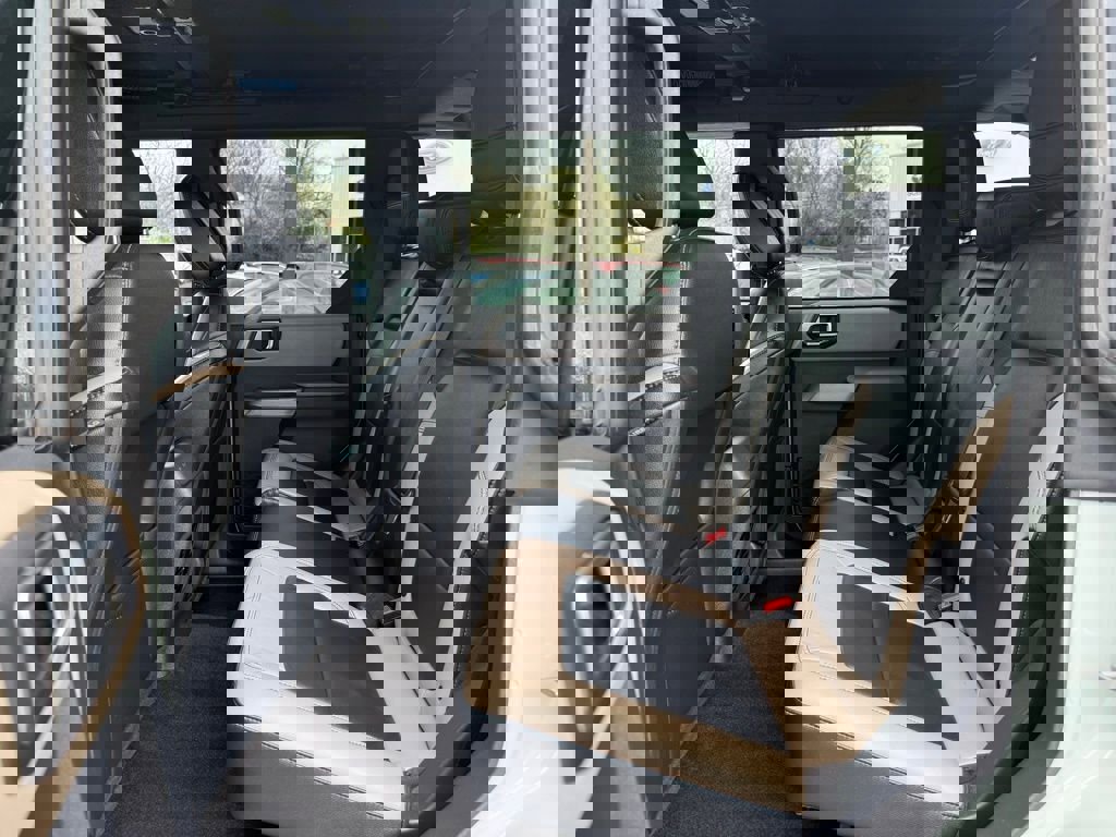 Used 2022 Ford Bronco Wildtrak image 26