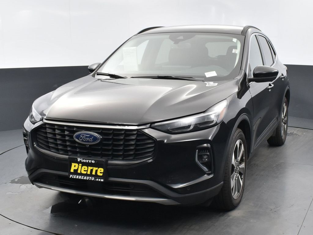 Used 2023 Ford Escape Platinum