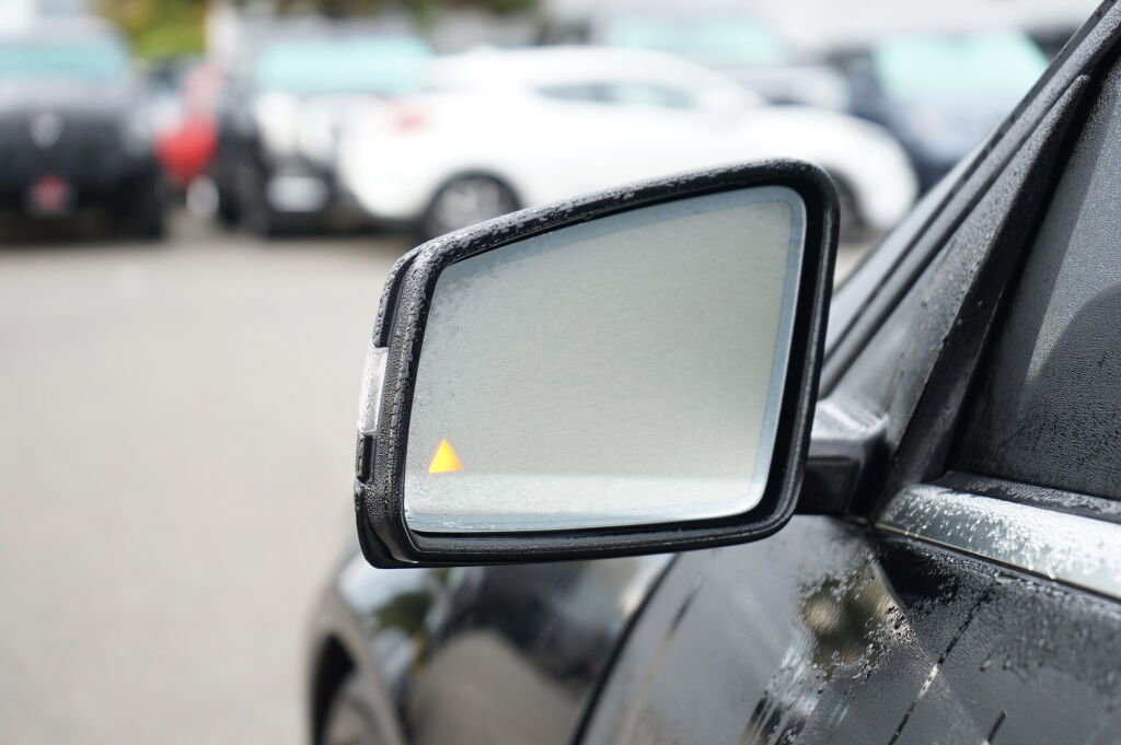 Used 2014 Mercedes-Benz E 350 Sedan image 9