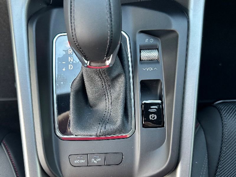 New 2024 Dodge Hornet GT w/ GT Blacktop Package image 18