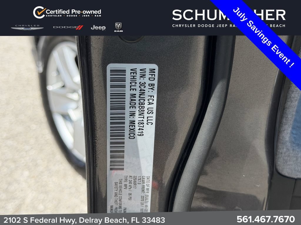 Certified 2022 Jeep Compass Latitude w/ Sun and Sound Group FWD image 18