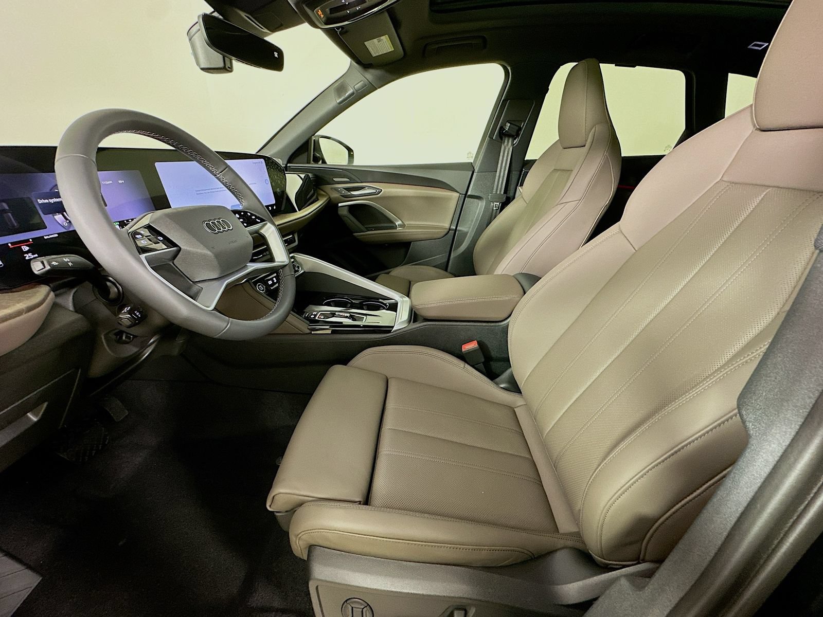 New 2026 Audi Q5 Premium AWD/4WD image 33