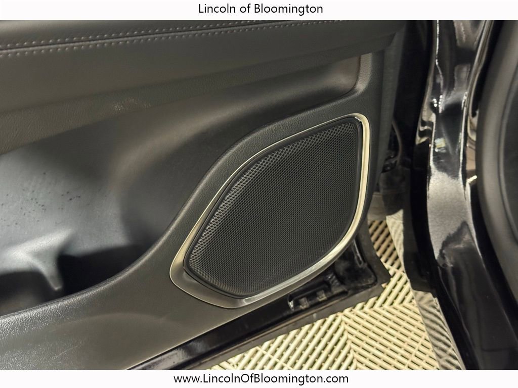 Used 2023 Lincoln Nautilus AWD w/ Premium Package image 21
