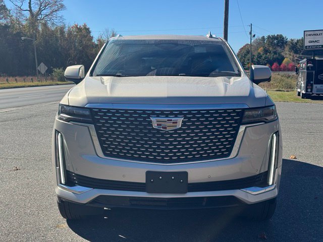 Used 2021 Cadillac Escalade Premium Luxury w/ Performance Package AWD/4WD image 2