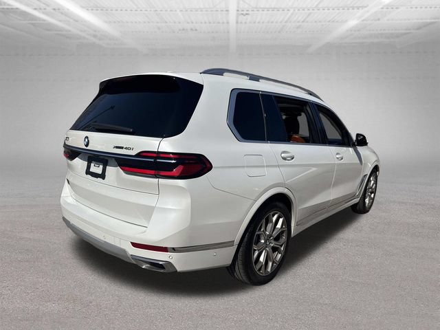 Used 2023 BMW X7 xDrive40i AWD/4WD image 11