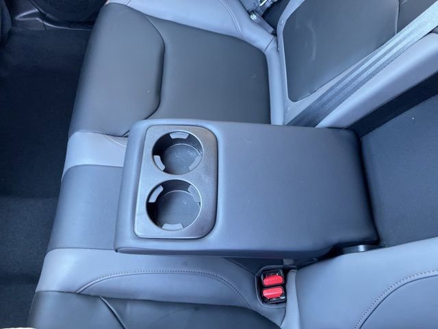 Used 2025 Subaru Forester Sport image 28